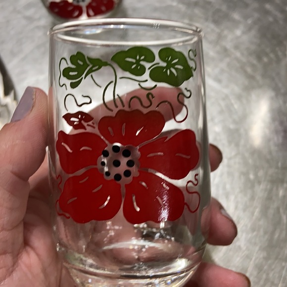 Vintage Juice Glasses set of 4 - Picture 4 of 7